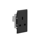 British socket with shutter 44mm - Image 2